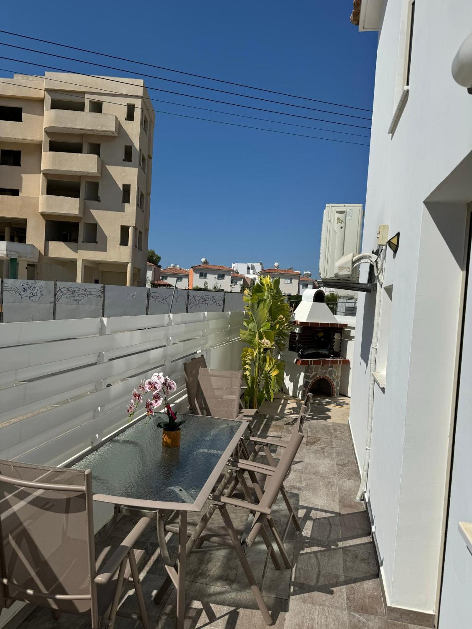 פרוטאראס Villa Naxos מראה חיצוני תמונה